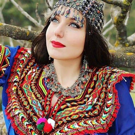 fille kabyle|Fille kabyle